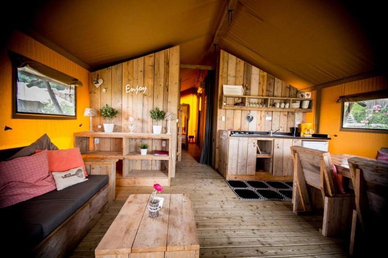 Villaladiva Boutique Glamping มาสซิญาโน ภายนอก รูปภาพ